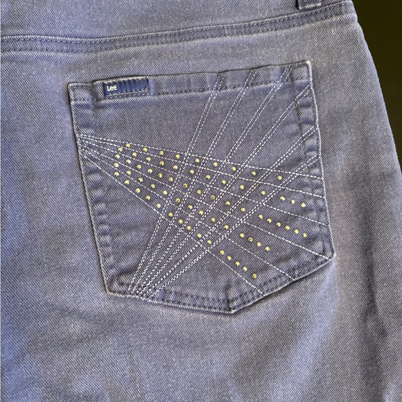 Lee Classic Fit Bermuda Shorts. - Picture 5 of 6